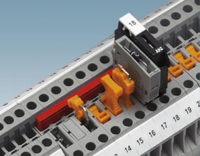Штекерный держатель предохранителя-P-FU 5X20-5