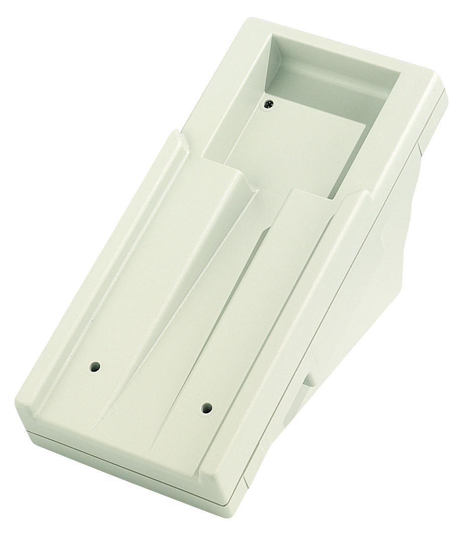 Корпуса, стоящие на столе BOS 900-903 / BOS 910-913